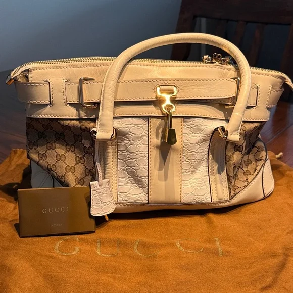 Classic Gucci Padlock - Cream and Brown Satchel with Gold Accents - Picture 2 of 13